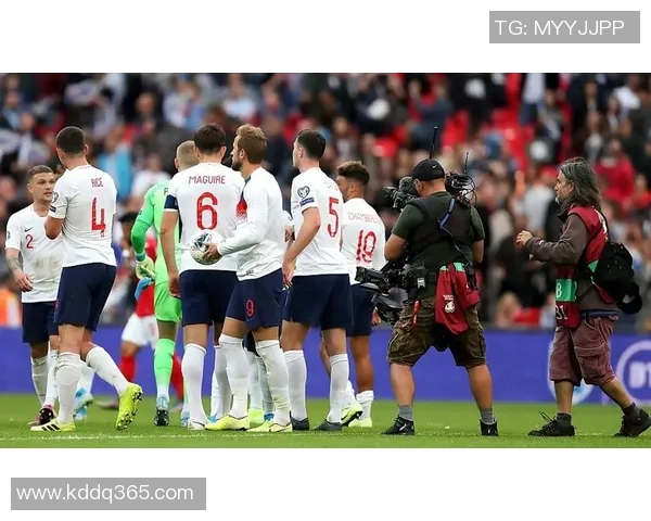 保加利亚与英格兰足球对决分析:历史交锋与战术解析